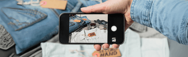 6 Best Places To Sell Second Hand Clothes Online in Australia