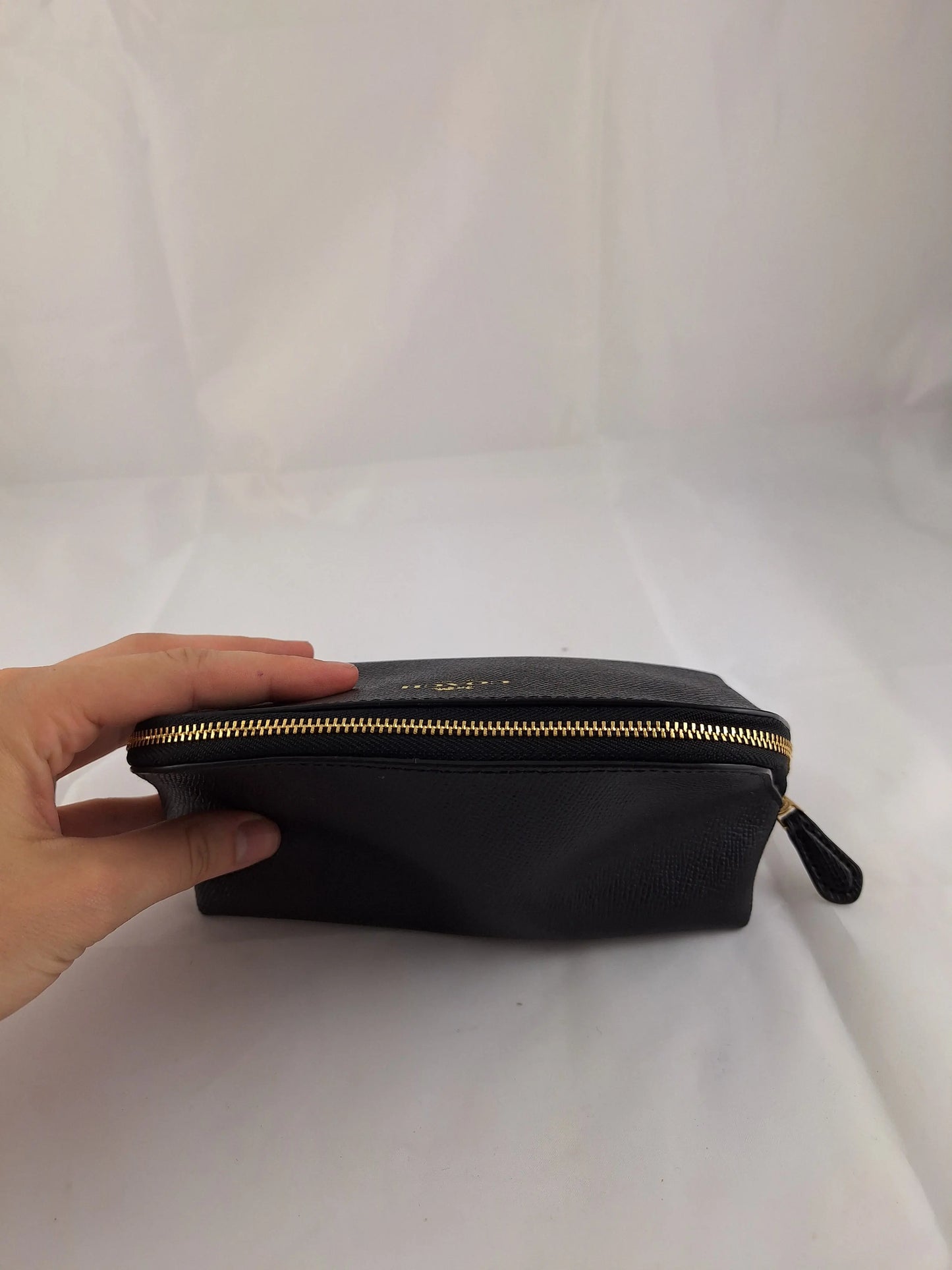 Coach Essential Pebbled Cosmetic Pouch Bag by SwapUp-Online Second Hand Store-Online Thrift Store