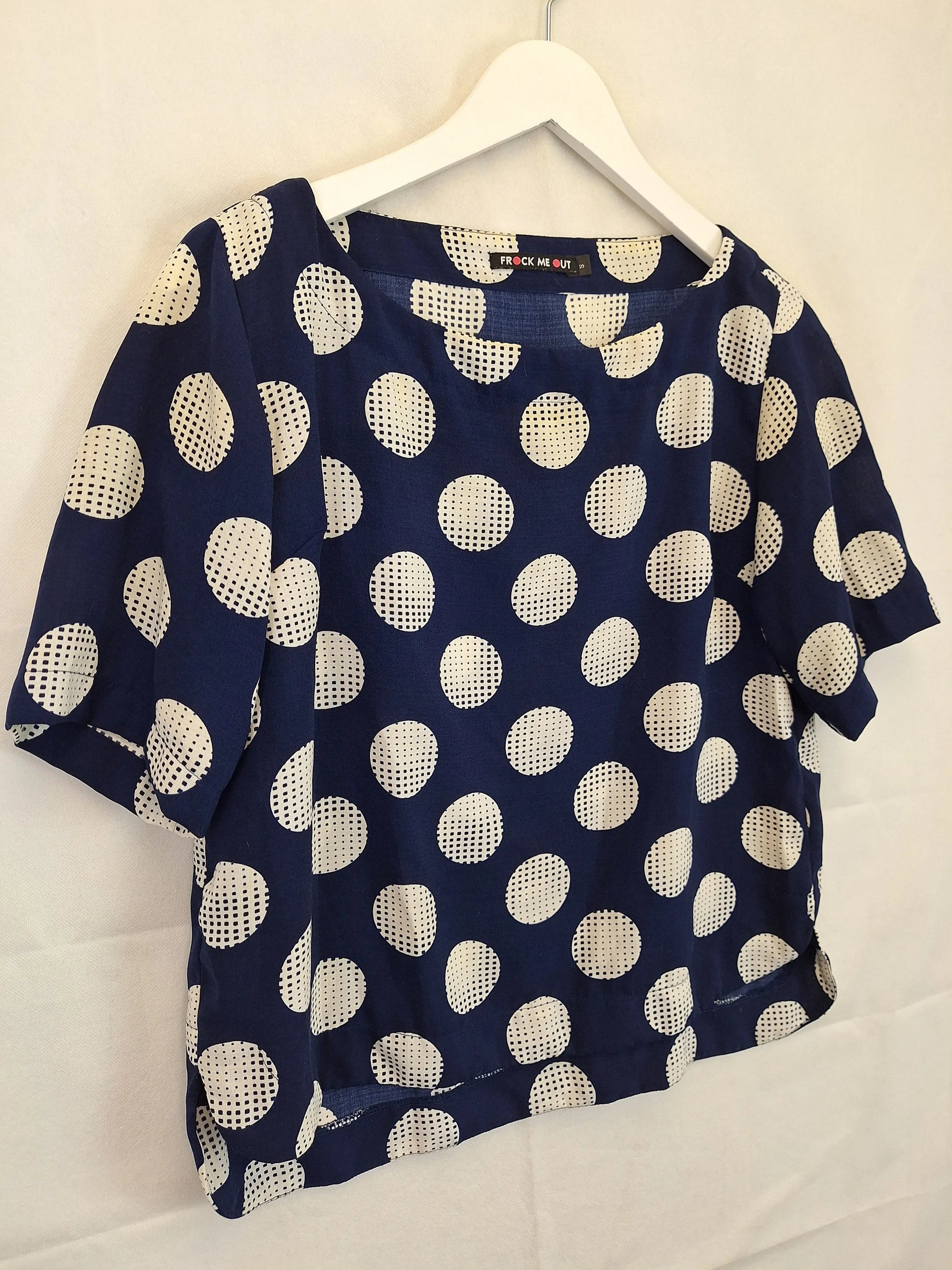 Frock Me out Funky Round Neck Essential Top Size S by SwapUp-Online Second Hand Store-Online Thrift Store