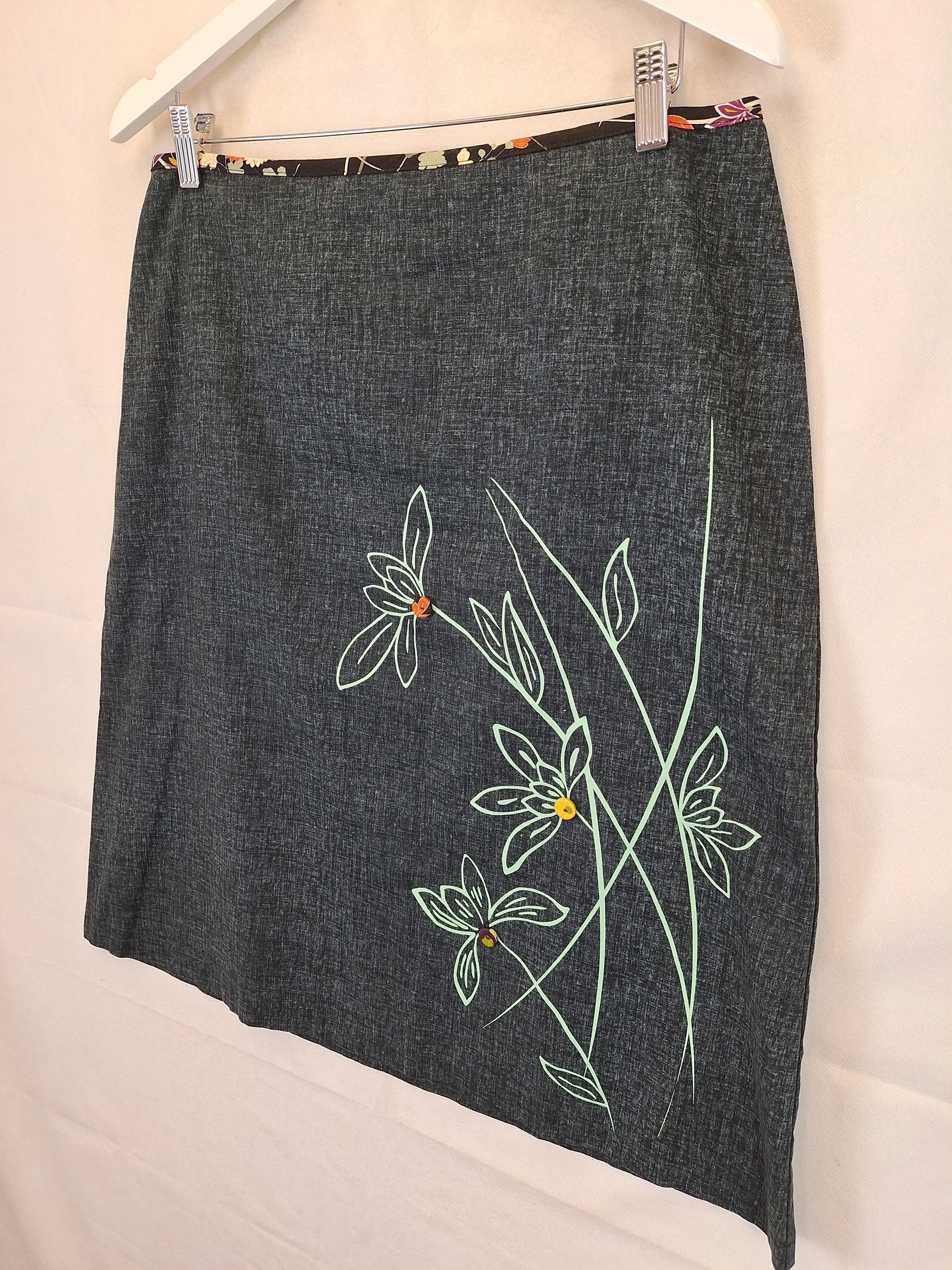 Maiocchi Grey Flecked Floral A-line Midi Skirt Size 14 by SwapUp-Online Second Hand Store-Online Thrift Store
