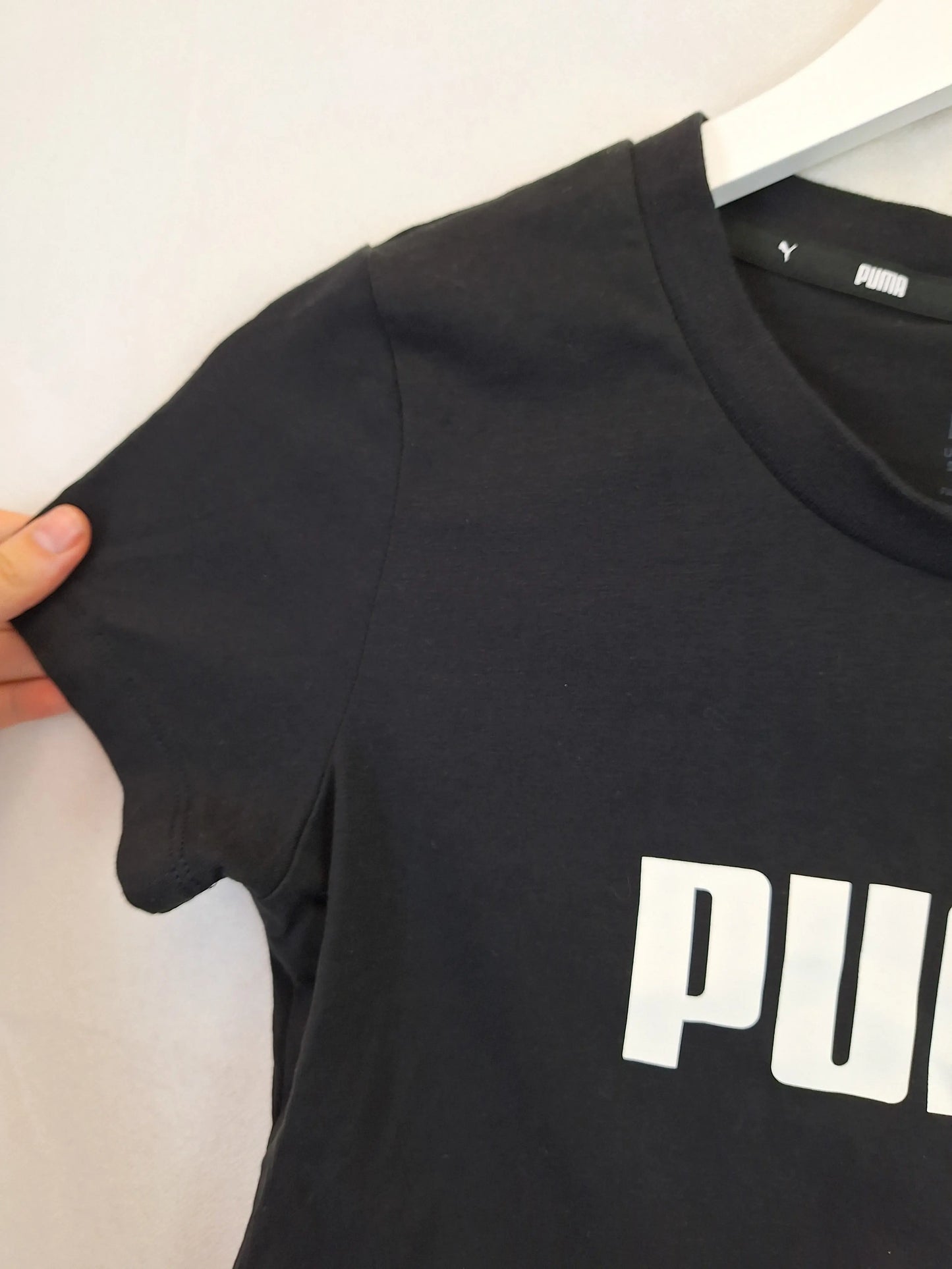 PUMA Cropped Crew Neck  T-shirt Size S by SwapUp-Online Second Hand Store-Online Thrift Store