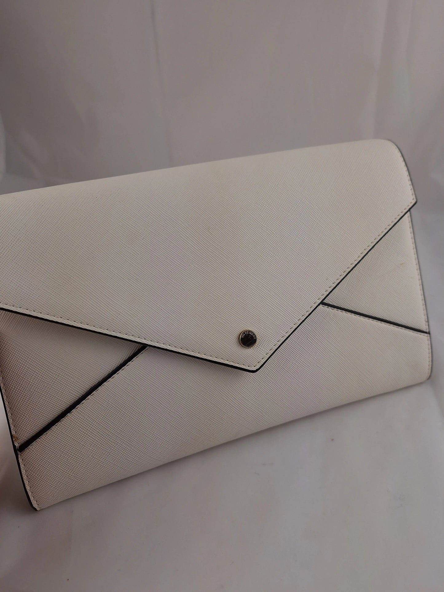 Witchery Ivory Cocktail Envelope Wallet Size None by SwapUp-Online Second Hand Store-Online Thrift Store