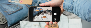 6 Best Places To Sell Second Hand Clothes Online in Australia
