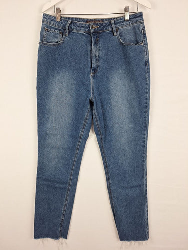 Mister Zimi Frayed Mid Blue Denim Cropped Jeans Size 14 by SwapUp-Online Second Hand Store-Online Thrift Store
