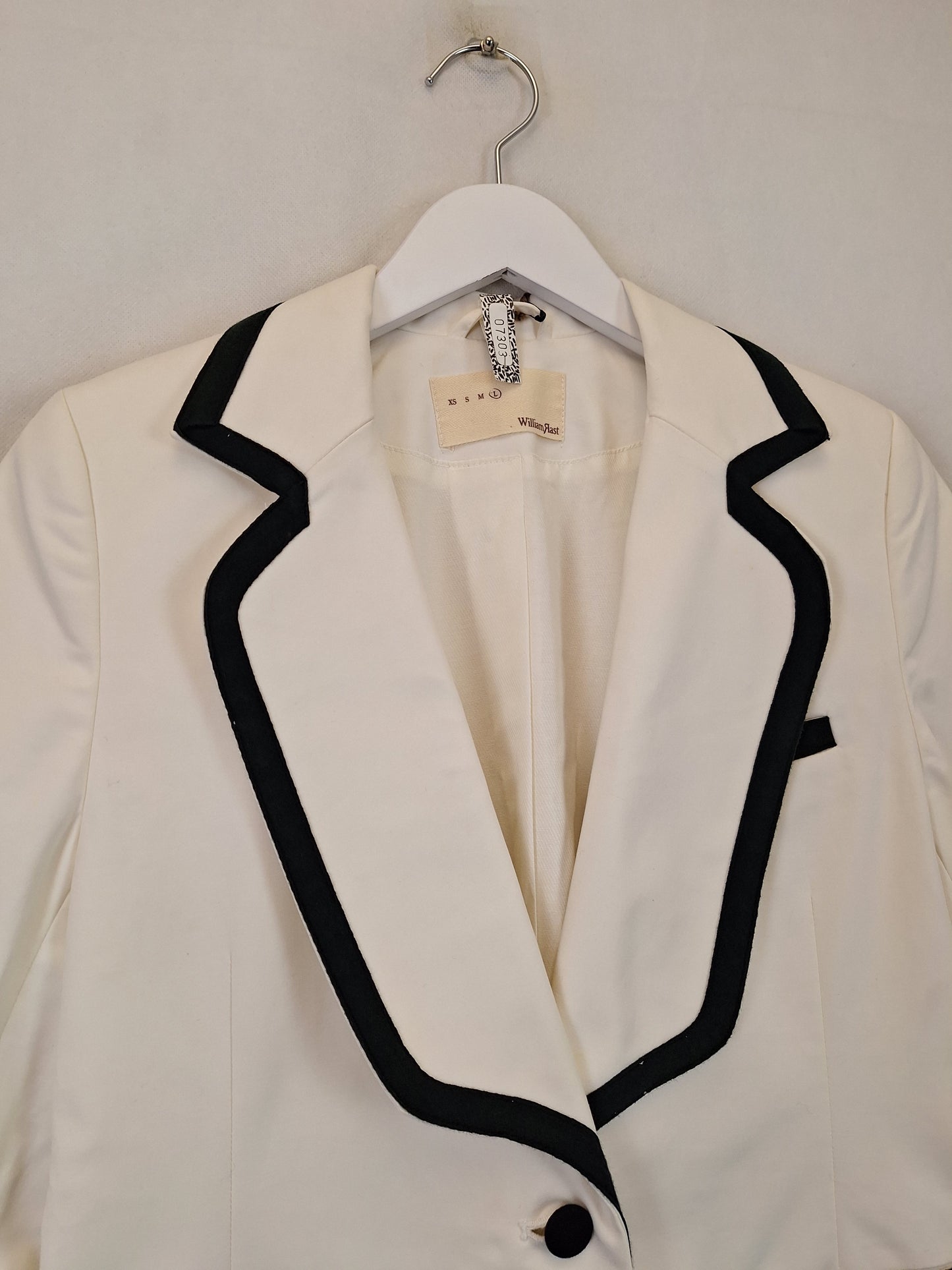 William Rast Retro One Button Classic Blazer Size L by SwapUp-Online Second Hand Store-Online Thrift Store