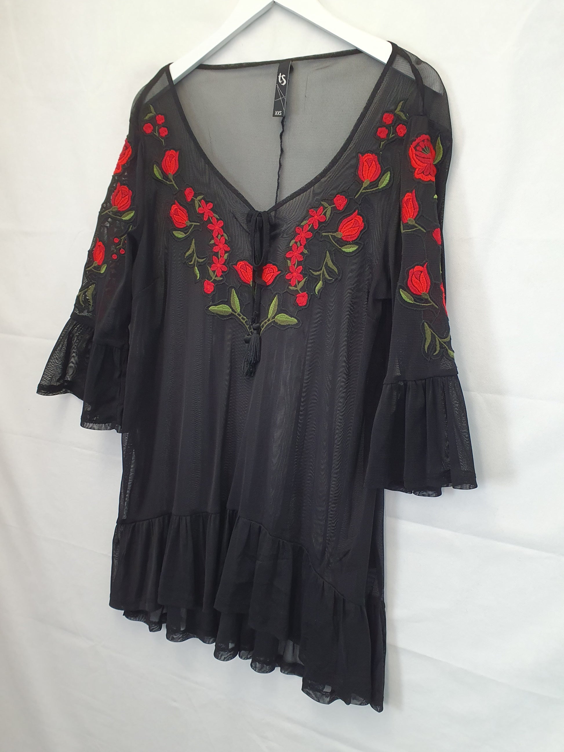 Taking Shape Sheer Floral Embroidered  Top Size XXS Plus by SwapUp-Online Second Hand Store-Online Thrift Store