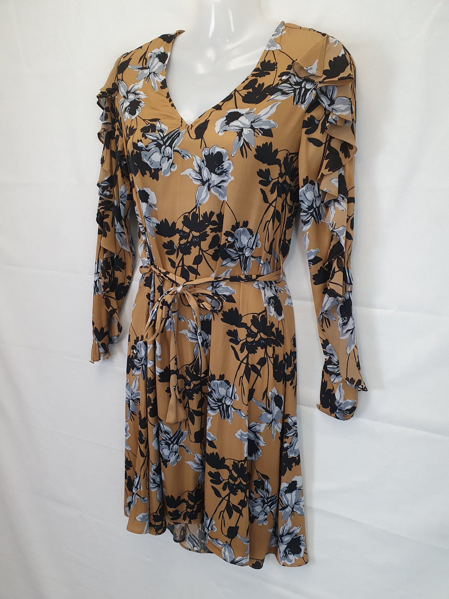 Witchery Frill Sleeve Autumn Midi Dress Size 4 by SwapUp-Online Second Hand Store-Online Thrift Store