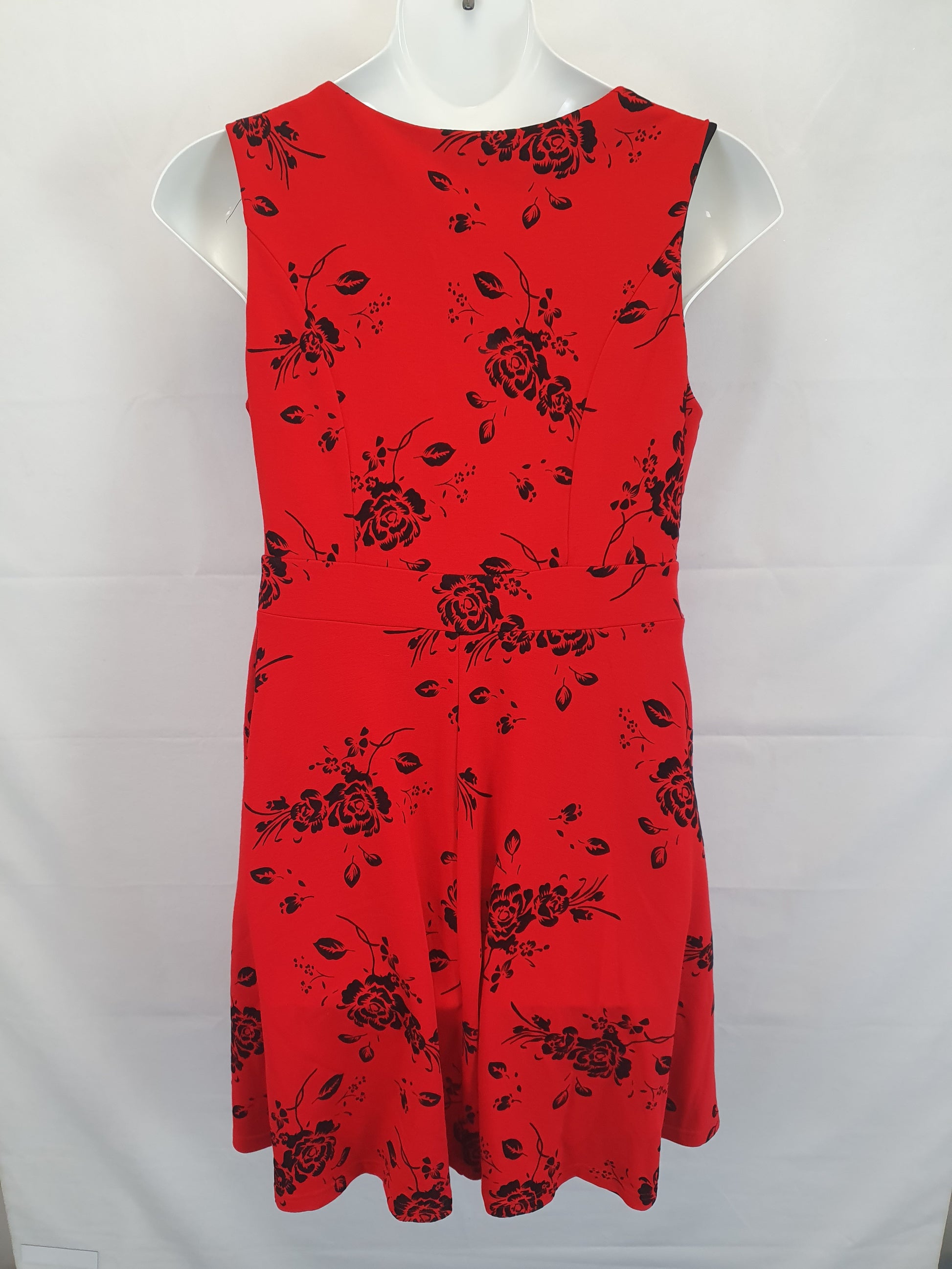 City Chic Velour Floral Midi Dress Size M Plus by SwapUp-Online Second Hand Store-Online Thrift Store
