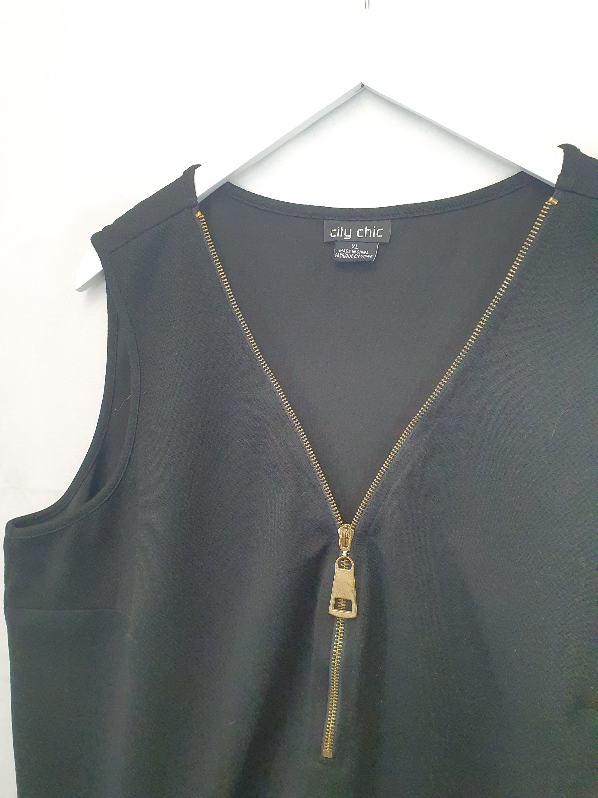 City Chic Zip Front Work Style Top Size XL Plus by SwapUp-Online Second Hand Store-Online Thrift Store