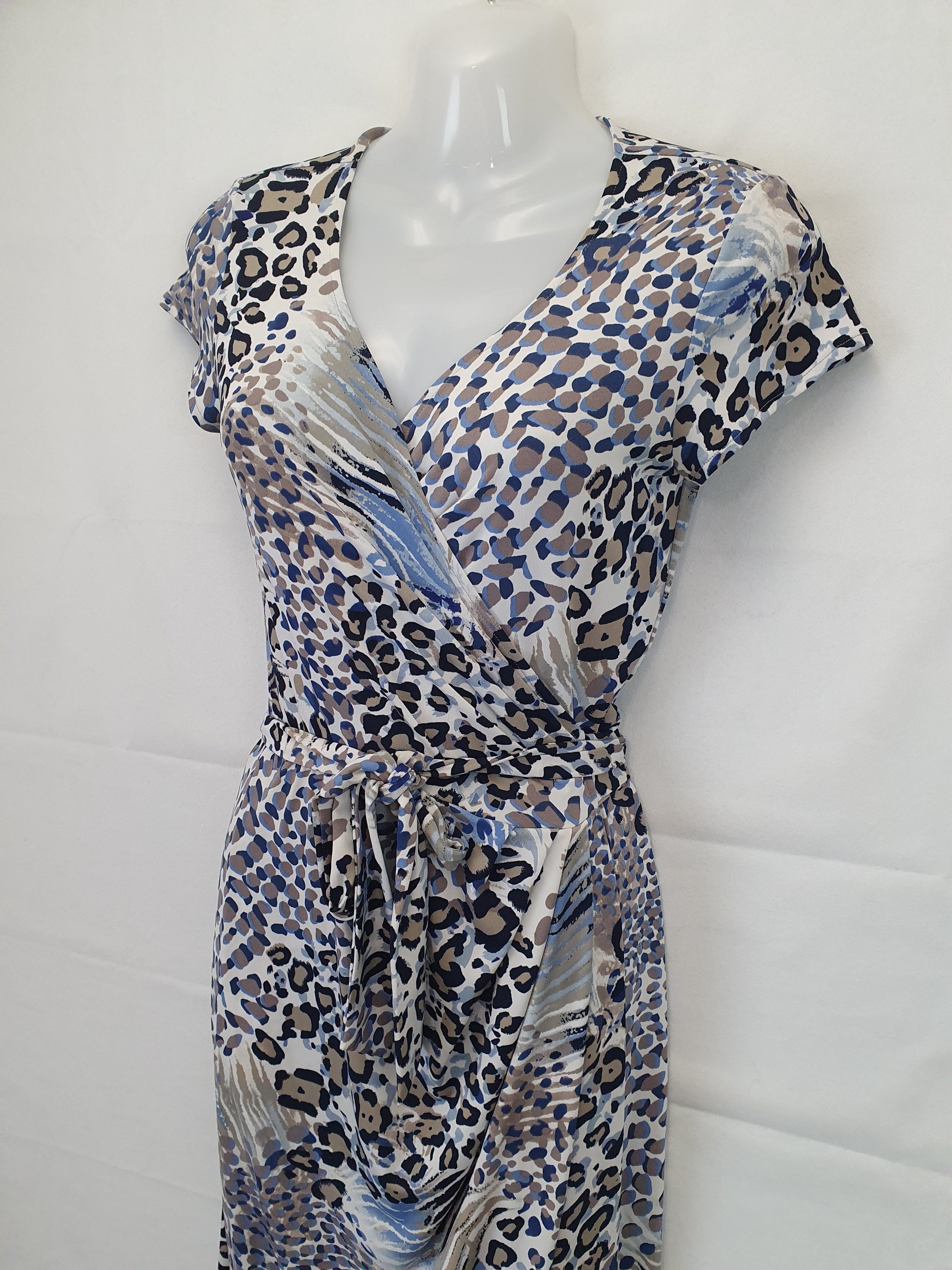 Leina Broughton Cheetah Print Soft Wrap Midi Dress Size 8 by SwapUp-Online Second Hand Store-Online Thrift Store