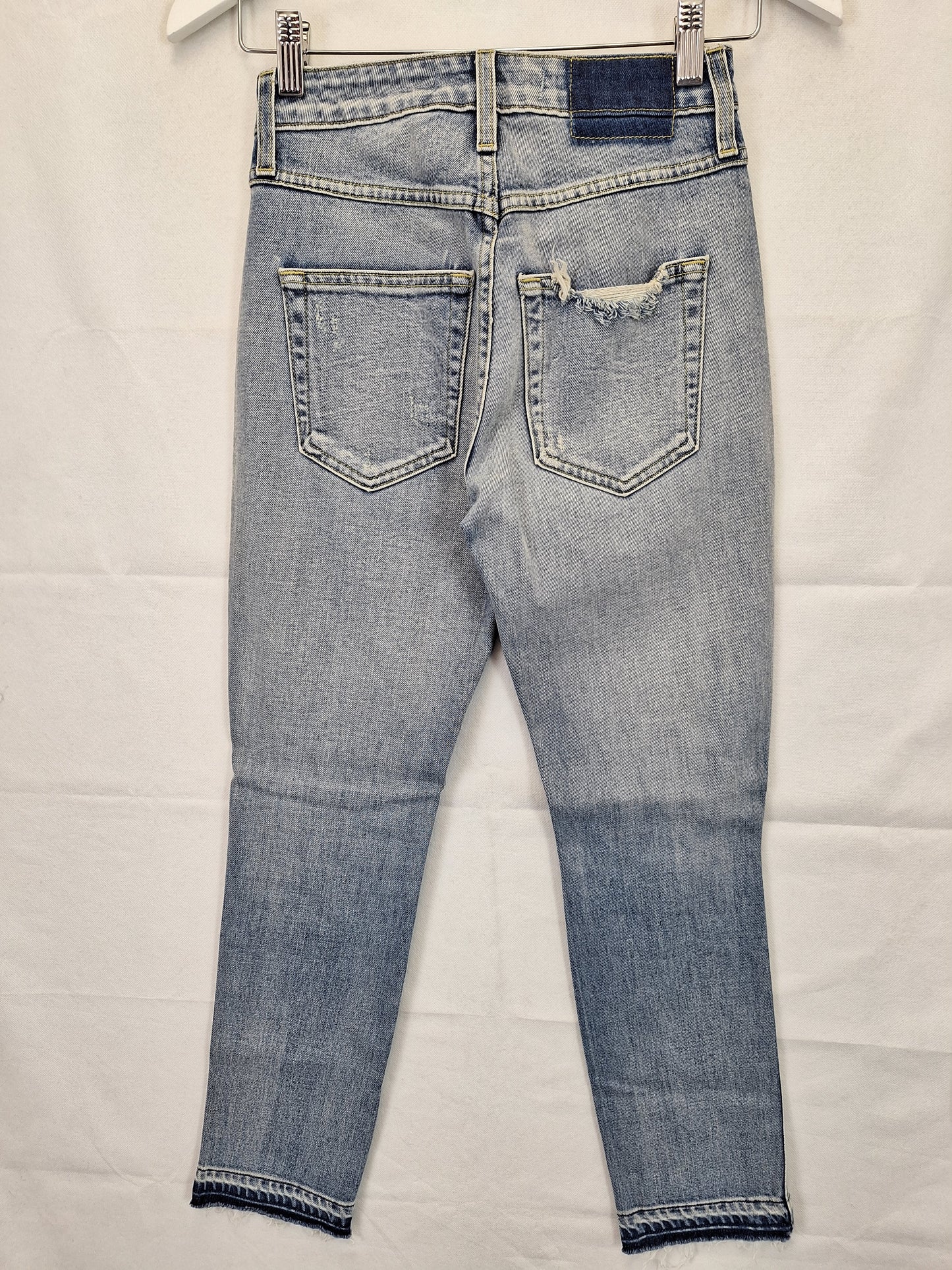 AMO Babe Trippin Distressed Denim Jeans Size 6 by SwapUp-Online Second Hand Store-Online Thrift Store