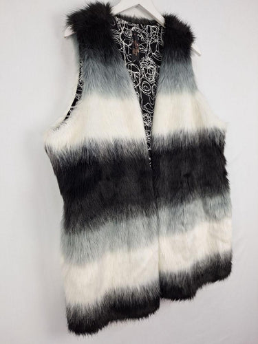 Melissa McCarthy Faux Fur Grey Tones Vest Size XXL by SwapUp-Online Second Hand Store-Online Thrift Store