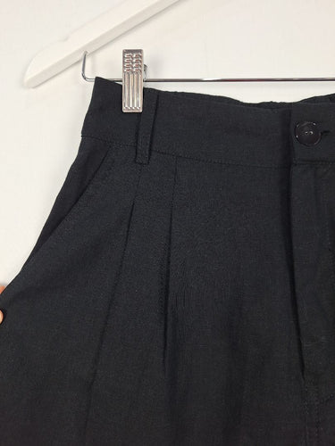 Hobo and Hatch Flax Linen Tailored Shorts Size XS by SwapUp-Online Second Hand Store-Online Thrift Store