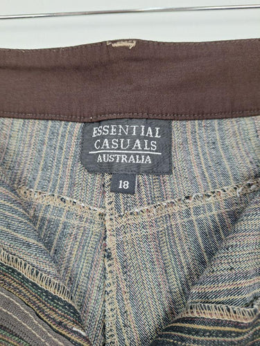 Essential Casuals Casual Striped Straight Leg Jeans Size 18 by SwapUp-Online Second Hand Store-Online Thrift Store
