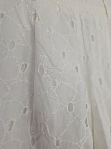 Love Bonfire Classic Embroidery Anglaise Shorts Size XS by SwapUp-Online Second Hand Store-Online Thrift Store