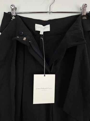 Witchery Cropped Elara Fold Waistband Pants Size 8 by SwapUp-Online Second Hand Store-Online Thrift Store