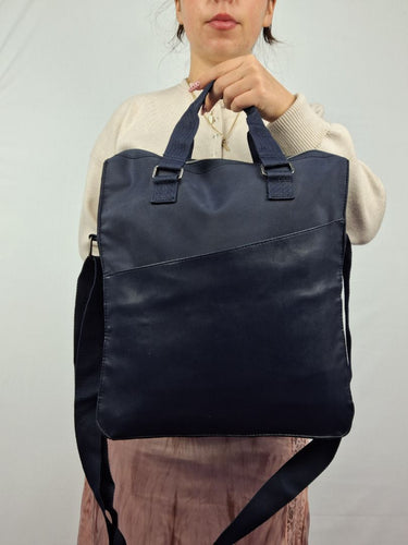 Calvin Klein Navy Everyday Crossbody Bag Size NONE by SwapUp-Online Second Hand Store-Online Thrift Store