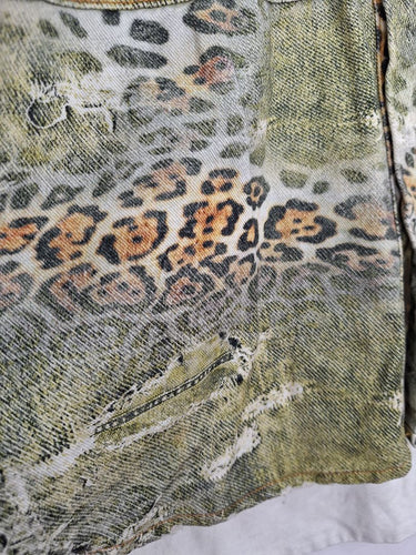 One Teaspoon Distressed Animal Print Oversized Shacket Jacket Size XL by SwapUp-Online Second Hand Store-Online Thrift Store