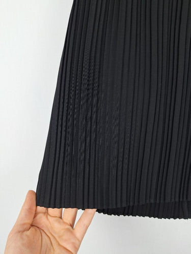 Second-Hand - Maje Ruffle Neck Micro Pleat Top Size S - SwapUp