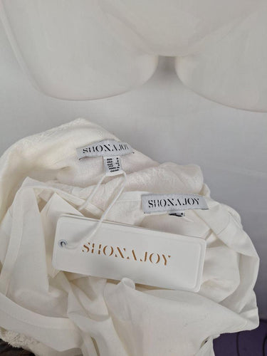 Shona Joy Elegant Cosmo Embroidered Puffy Sleeves Midi Dress Size 6 by SwapUp-Online Second Hand Store-Online Thrift Store