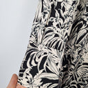 Decjuba Floral Pattern Relaxed Dress Size L by SwapUp-Online Second Hand Store-Online Thrift Store
