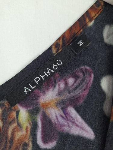 Alpha60 Smokey Silk Blooms Top Size M by SwapUp-Online Second Hand Store-Online Thrift Store