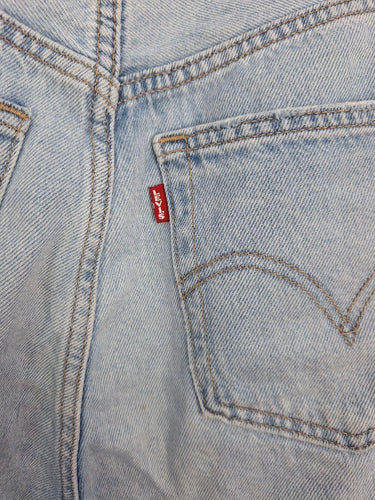 Levi's High Waisted Loose Fit Light Wash Jeans Size 10 by SwapUp-Online Second Hand Store-Online Thrift Store