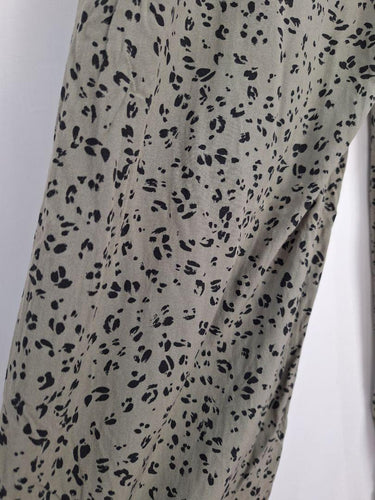 Decjuba Flowy Khaki Cheeta Print Jeans Size S by SwapUp-Online Second Hand Store-Online Thrift Store