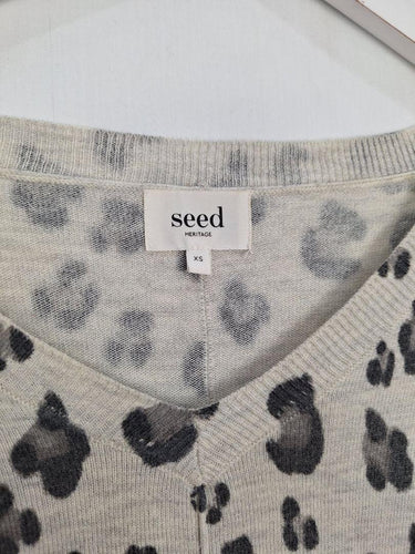 Seed Wool Blend Grey Cheeta Print Jumper Size XS by SwapUp-Online Second Hand Store-Online Thrift Store