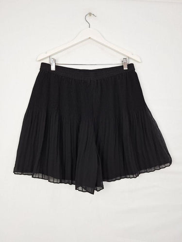 Country Road Black Pleated Sweet Mini Shorts Size 14 by SwapUp-Online Second Hand Store-Online Thrift Store