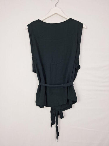 French Connection Boat Neck Beaded Sleeveless Top Size 14 by SwapUp-Online Second Hand Store-Online Thrift Store