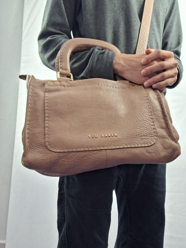 Ted Baker Soft Leather Contrast Stitch Bag Size None by SwapUp-Online Second Hand Store-Online Thrift Store
