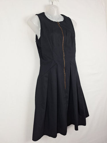 Second-Hand - Cue Everyday Staple Office Mini Dress Size 8 - SwapUp