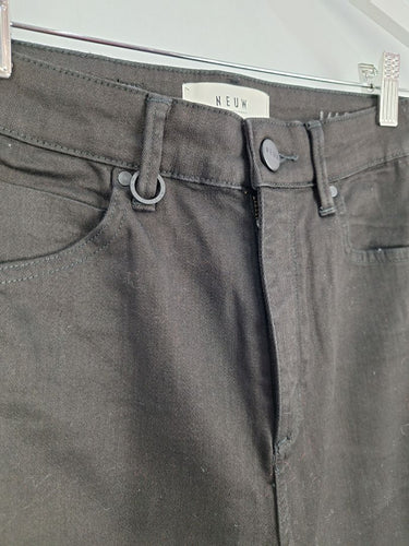 Second-Hand - Neuw Jet Black Marilyn Skinny Jeans Size 6 - SwapUp