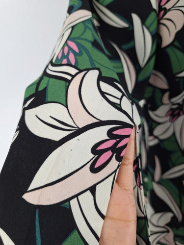 Second-Hand - Veronika Maine Blooming Lilies Shift Dress Size 12 - SwapUp