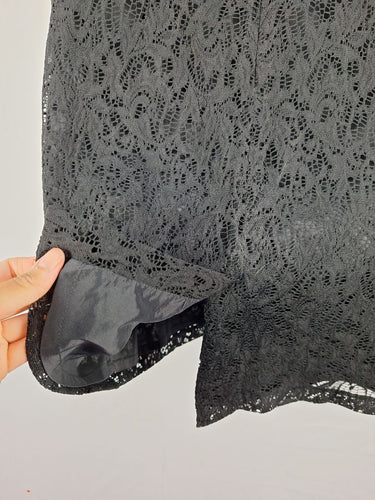Second-Hand - Reiss Day to Night Black Lace Dress Size 8 - SwapUp