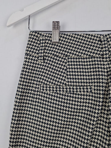 Second-Hand - Trenery Night Sky Houndstooth Tapered Pants Size 4 - SwapUp