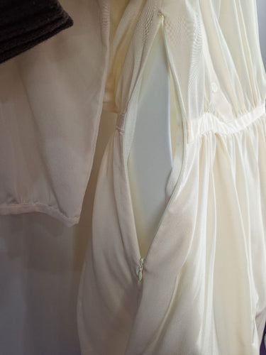 Second-Hand - Band of Outsiders Buttercream Button Back Dress Size XL - SwapUp