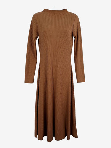 Second-Hand Witchery Mocha High Neck Ribbed Maxi Dress Size XS – SwapUp