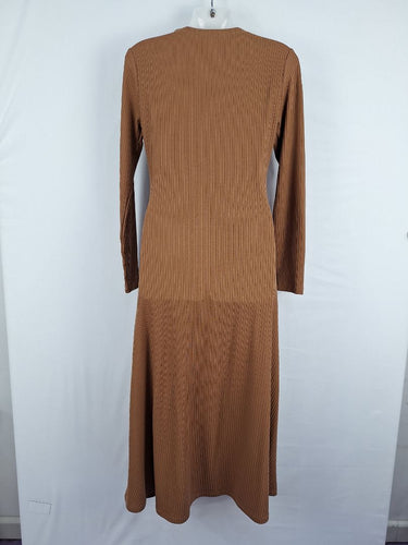 Second-Hand Witchery Mocha High Neck Ribbed Maxi Dress Size XS – SwapUp