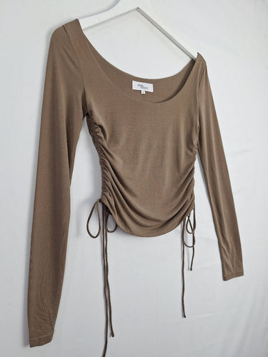 Second-Hand - Style Addict Side Ruched Peanut Longsleeve Top Size S - SwapUp