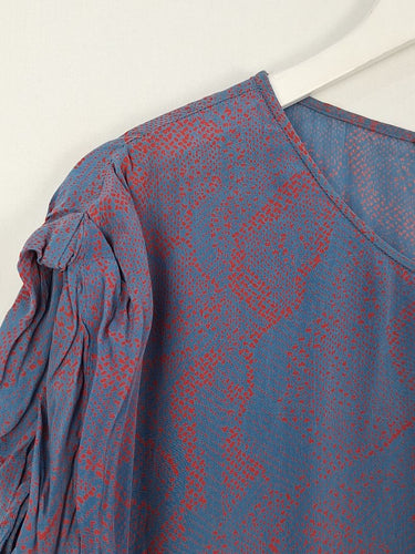 Second-Hand - French Connection Mauve Speckled Rose Top Size 6 - SwapUp