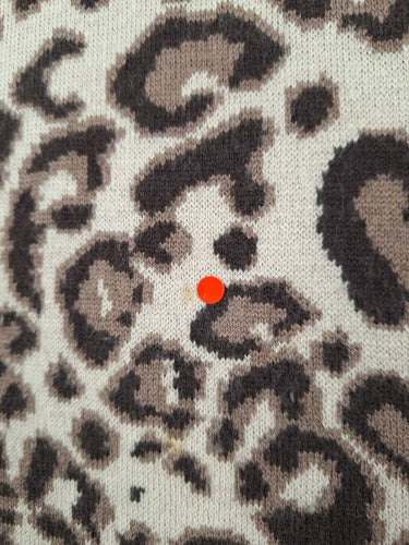 Second-Hand - Witchery Leopard Wool Blend Thick Fine Knit Jumper Size S - SwapUp