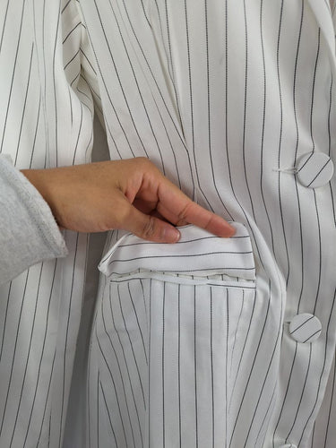 Second-Hand - Runaway White Pinstripe Blazer Dress Size XS - SwapUp
