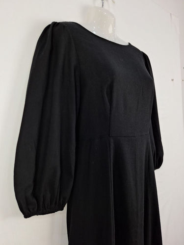 Second-Hand - Atmos & Here Open Back Linen Blend Maxi Dress Size 10 - SwapUp