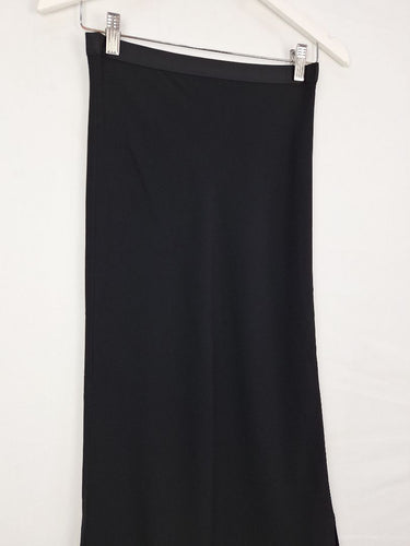 Second-Hand - Country Road Elegant Black Slip Skirt Size 6 - SwapUp