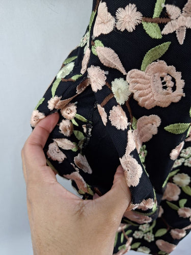 Second-Hand - Rodeo Show Floral Lace Flutter Playsuit Size 8 - SwapUp