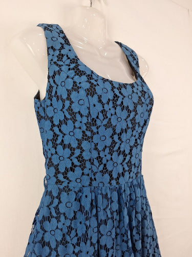 Second-Hand - Review Cobalt Scooped Broderie Midi Dress Size 8 - SwapUp