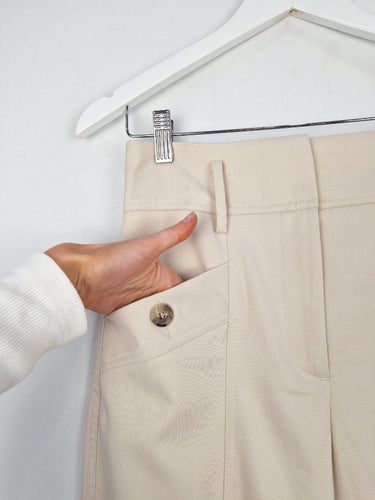 Second-Hand - Reiss Cream Relaxed Panelled Pants Size 6 - SwapUp