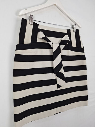 Second-Hand - Karen Millen Striped Tied Waist Office Skirt Size 14 - SwapUp